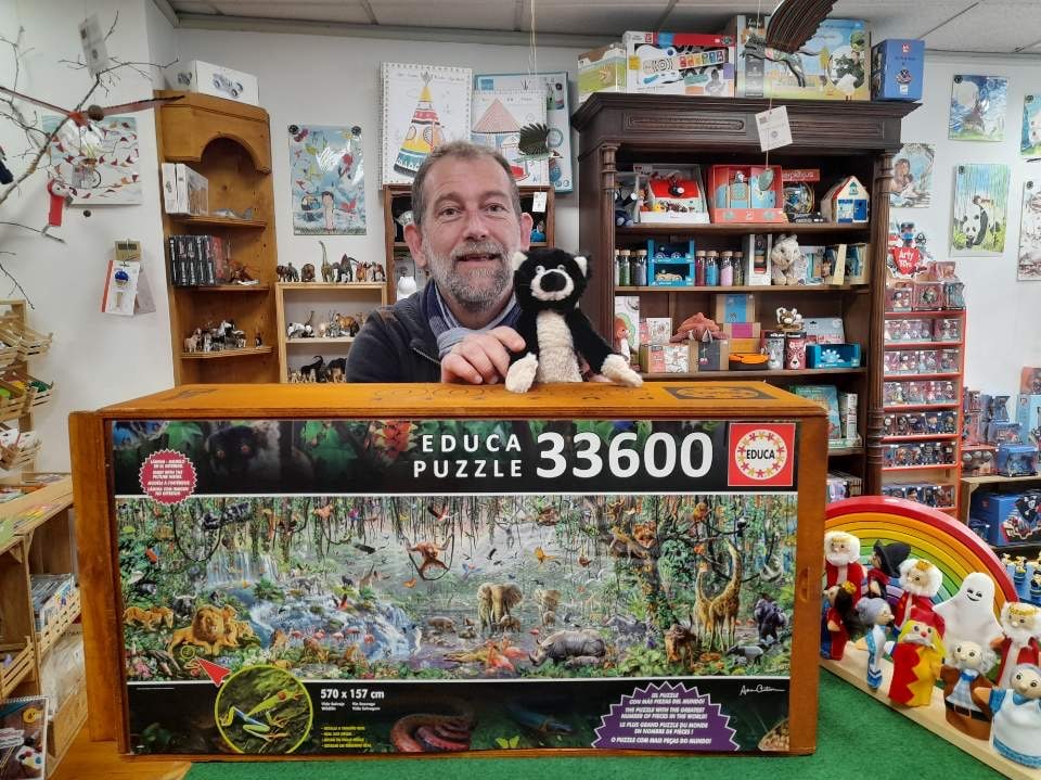 Lot : il veut assembler un puzzle géant de plus de 30 000 pièces
