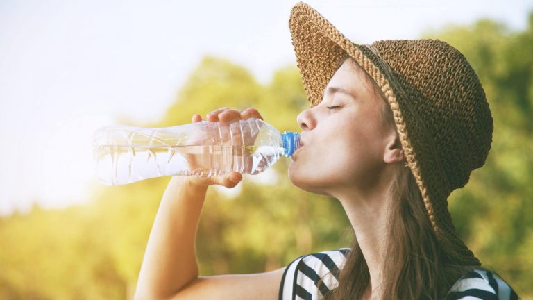 Canicule et grandes chaleurs : quels sont les bons gestes à adopter ?