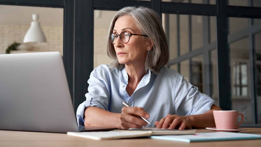 Emploi : retrouver du travail après 45 ans c'est possible