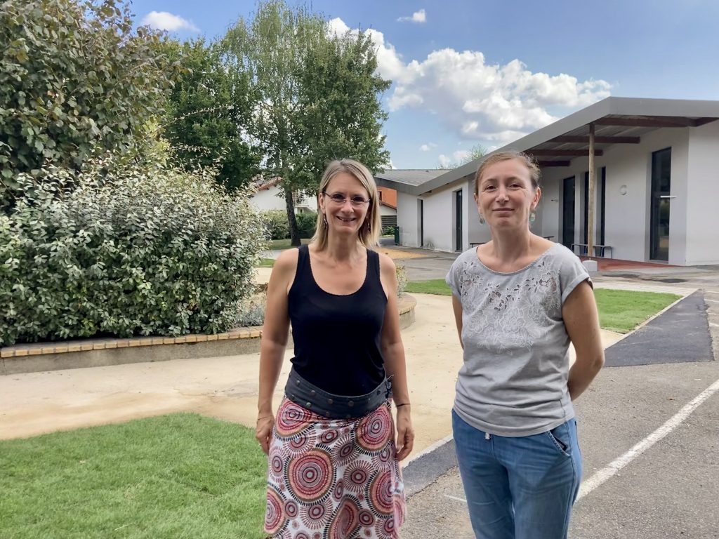 Fini le béton, les cours d’écoles passent au vert !