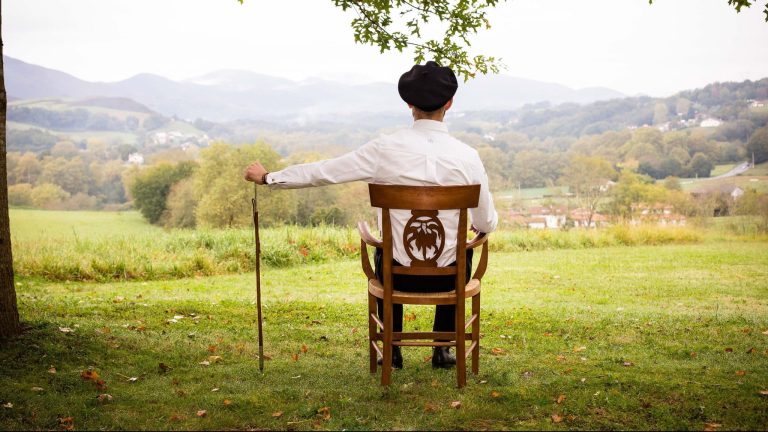 Le makhila, bâton traditionnel basque à la fabrication sur-mesure