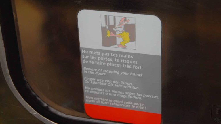 Autocollant du lapin de la RATP.