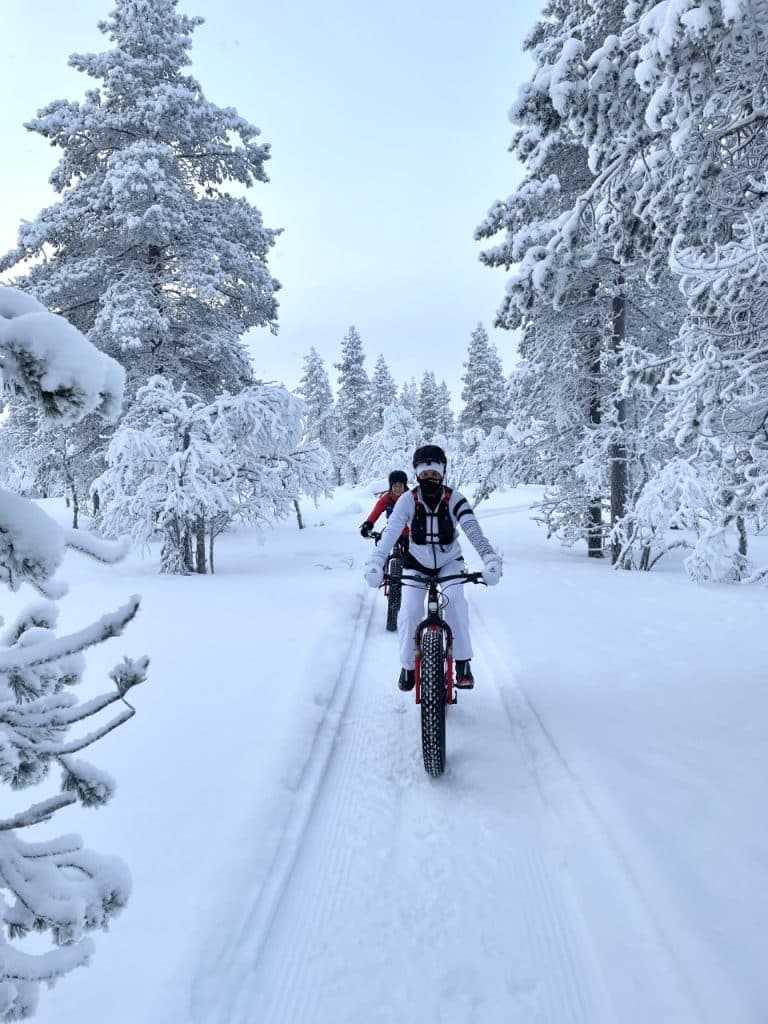 Défi D'Elles en Laponie pour un raid mixte et solidaire.