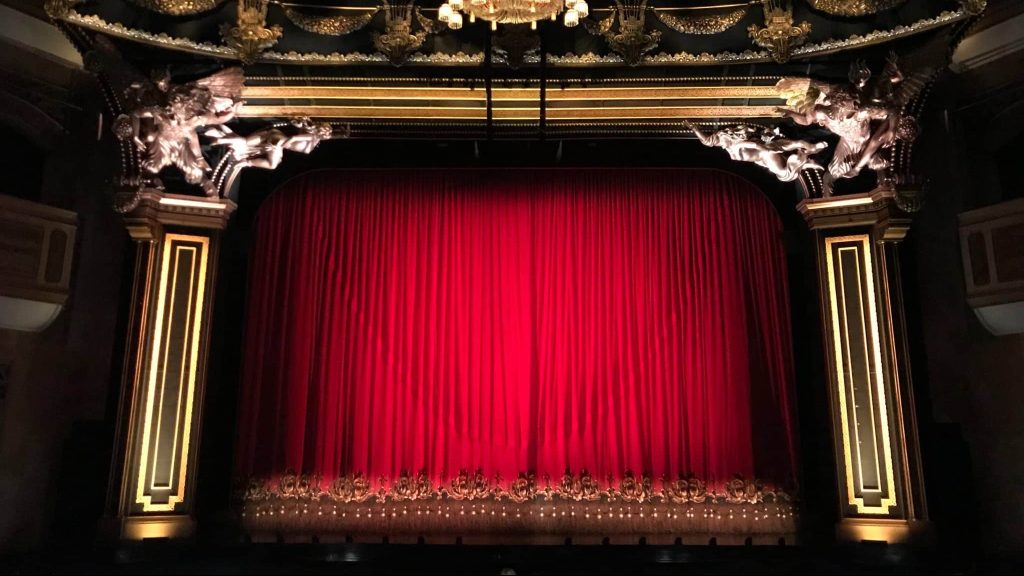 Une salle de théâtre