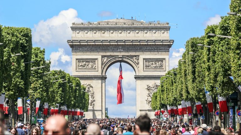 Champs Elysées dictée