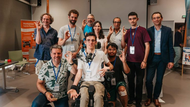 Handicap : Concevoir des aides techniques innovantes au Fabrikarium