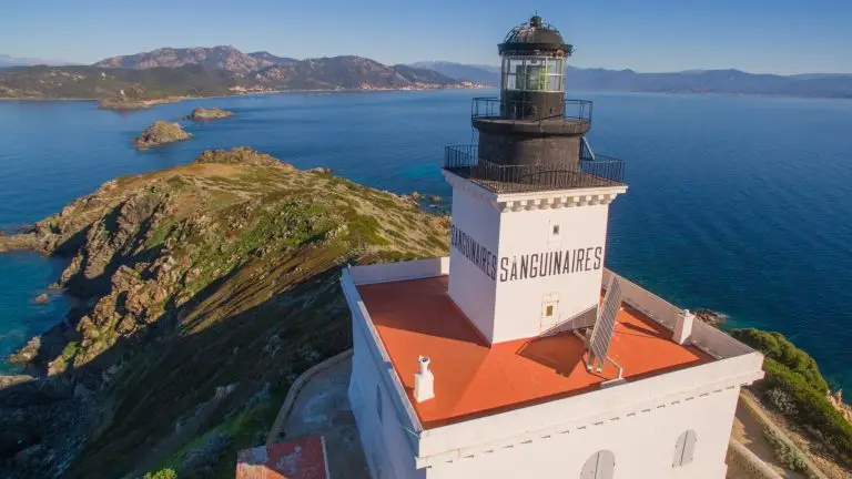 Corse : une visite au bout du monde, à la pointe de la Parata