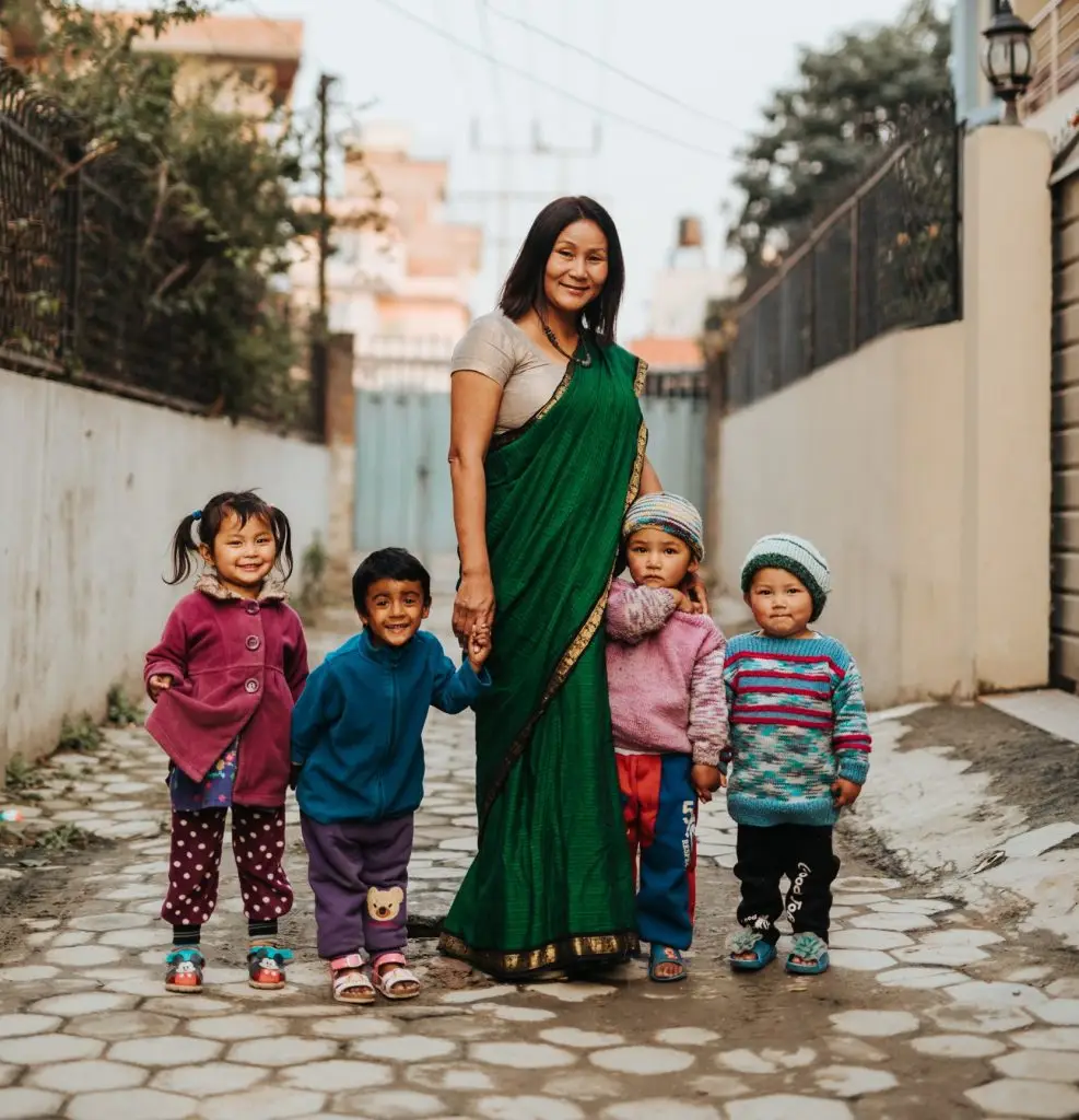 Ama Surya Nepal et PA Nepal viennent en aide aux enfants du Népal