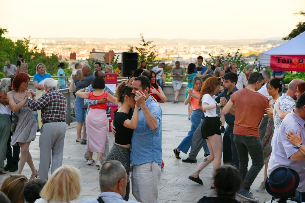 Lyon : Fêter culturellement l’été avec Tout l’monde dehors