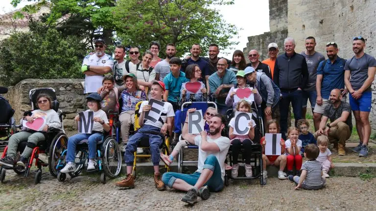 Une dizaine d'enfants ont passé l'après-midi au Fort de Saint-André de Villeneuve-lez-Avignon.