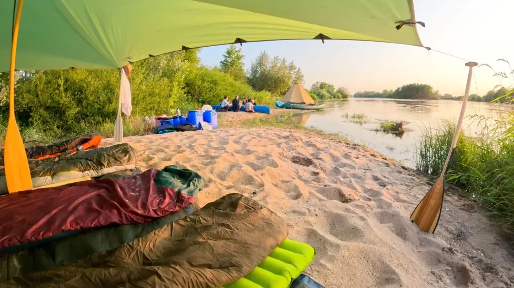 Castor & Bivouac : des séjours itinérants sur la Loire en canoë