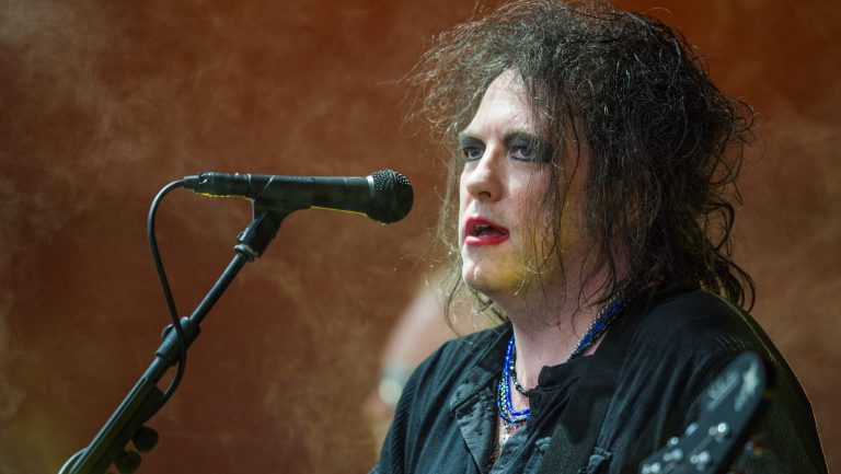 Robert Smith, chanteur de The Cure.