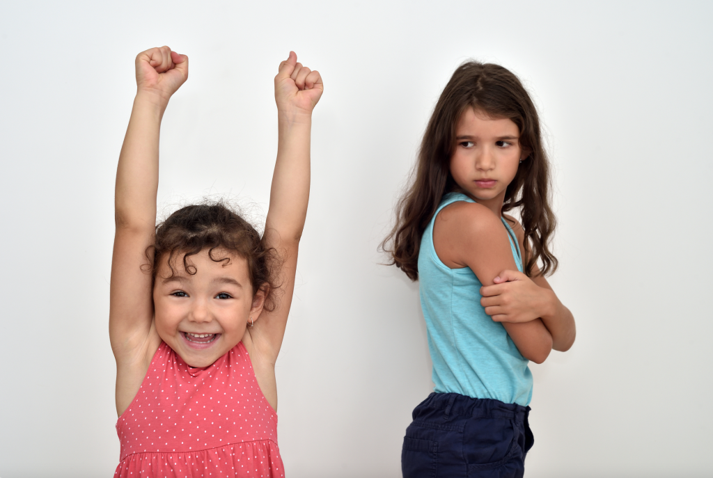 Famille : comment apaiser la jalousie dans la fratrie ?