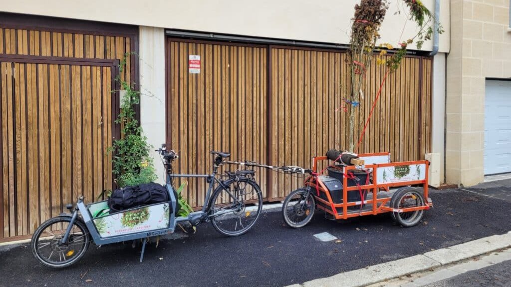 Le vélo cargo de Vert de terre paysage