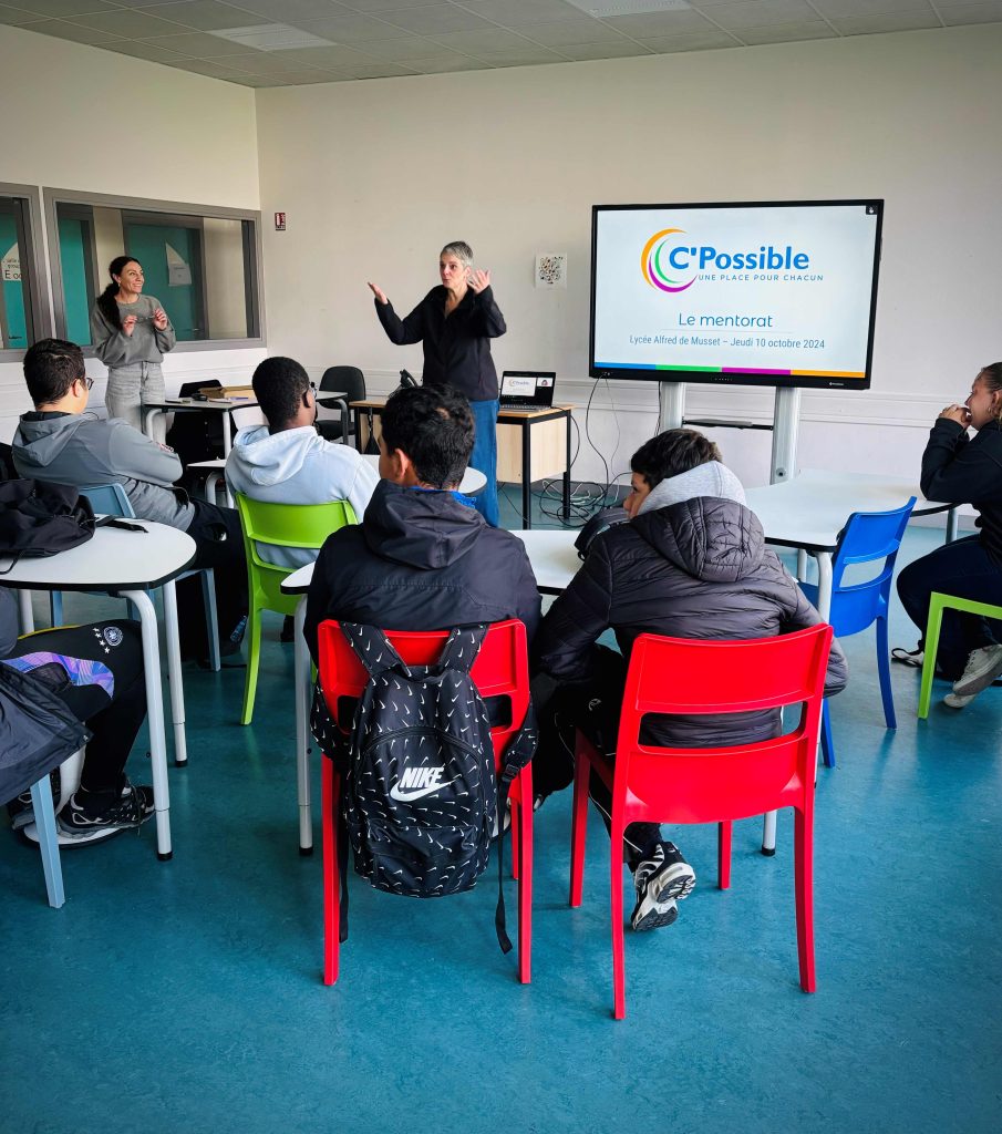 C’Possible aide les jeunes à trouver leur place dans la société