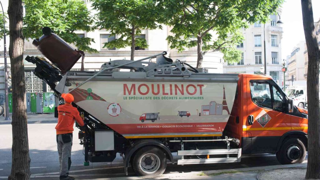 Camion de l'entreprise Moulinot